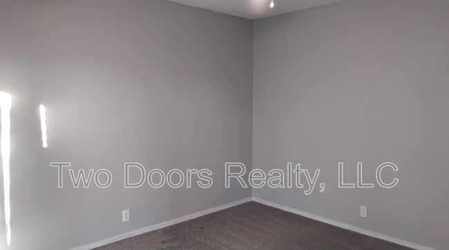 Building Photo - 7110 NW 30th Terrace