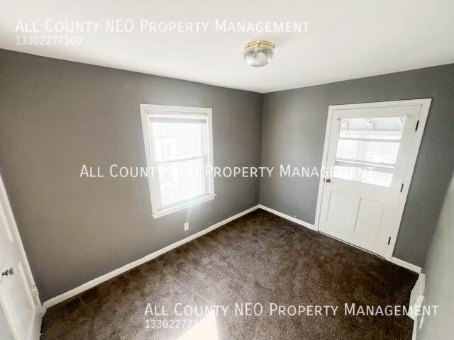 Building Photo - 1620 Highview Ave