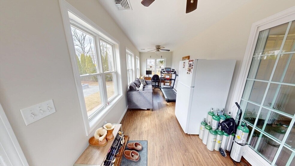 The Sunroom (some furniture will be available) - 613 Middlesex Tpke