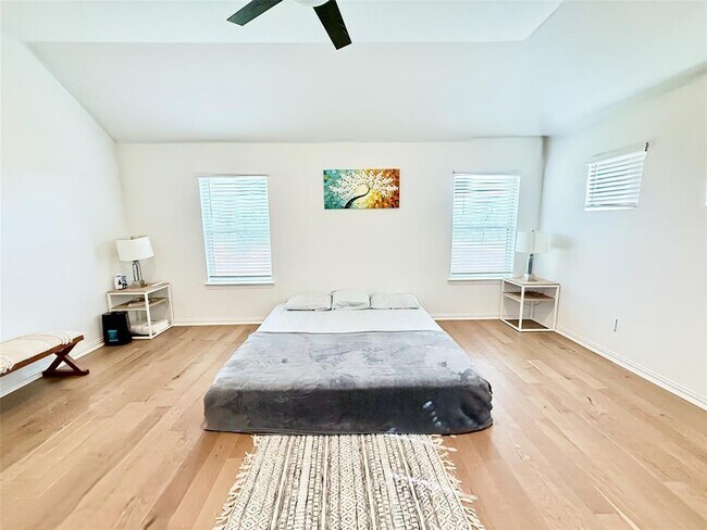 Building Photo - 1209 Cole Ests Dr