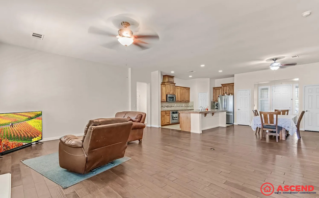 Building Photo - 10115 Fenwick Island Dr