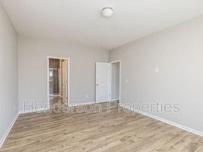Building Photo - 160 Tillery Ln