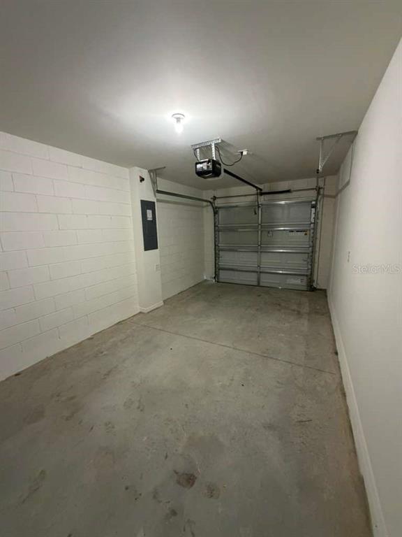 Building Photo - 6602 Leo Ln