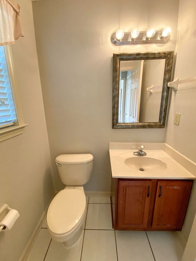 Building Photo - 8294 Floral Spring Dr