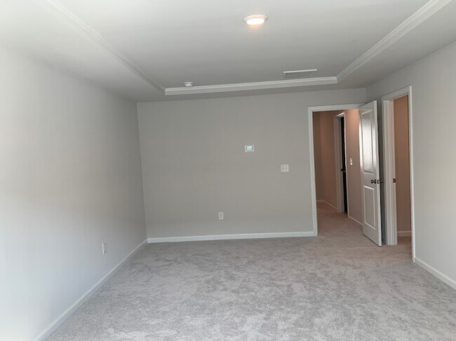 Building Photo - 6323 Andante Ave