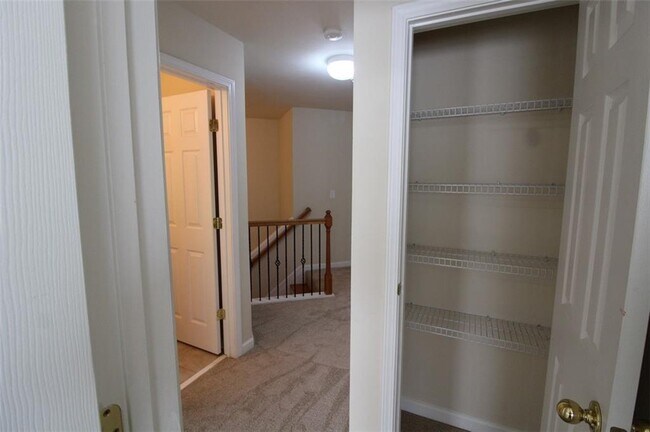 Building Photo - 10752 Camarilla Ct