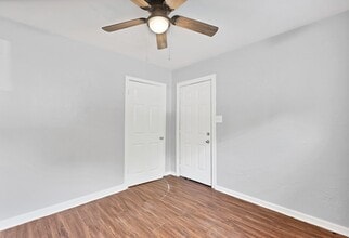 Building Photo - 601 Booker T Washington St