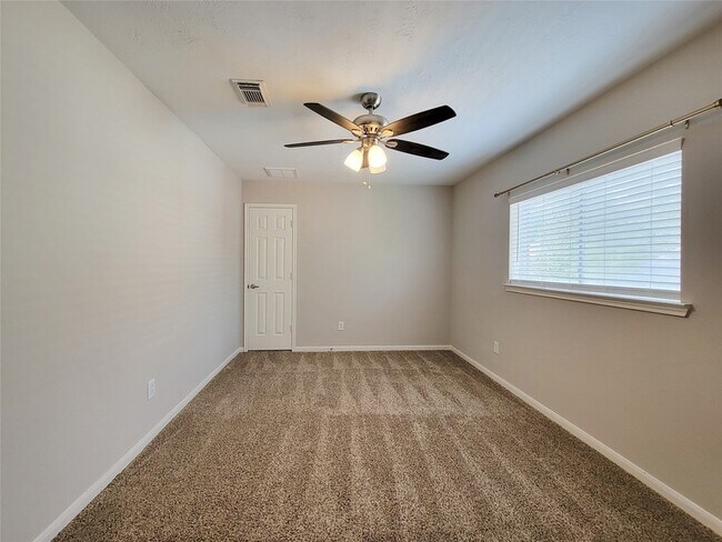 Building Photo - 31406 Capella Cir