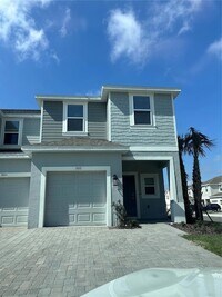 Building Photo - 3010 Canary Ave