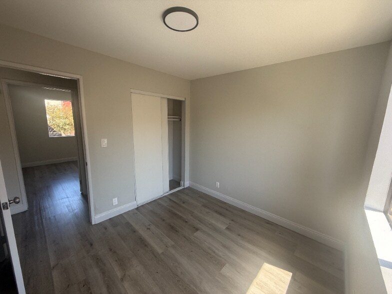 Building Photo - 5955 Main St