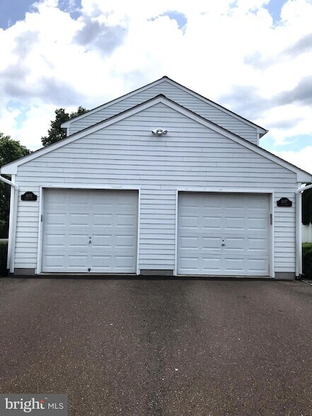 Building Photo - 4877 Stump Rd