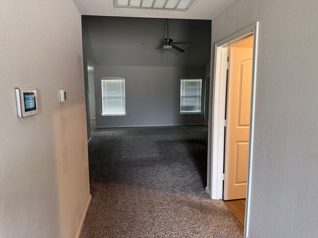 Building Photo - 3 BR/2BA | Newer Construction  Spacious Single-Story  | Covered Patio |With Flex Room!