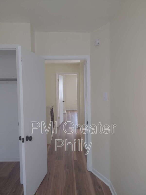 Building Photo - 5902 Belmar St