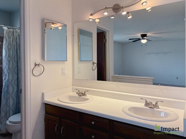 Building Photo - 2680 Black Diamond Terrace