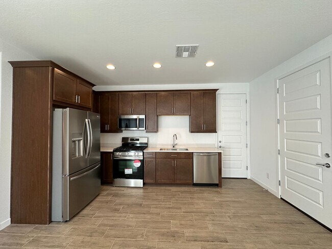 Building Photo - Nextgen home in Phoenix