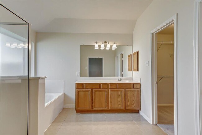 Building Photo - 25246 Sterling Cloud Ln