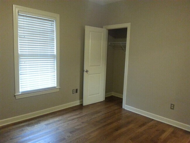 Building Photo - 3566 Carnes Ave
