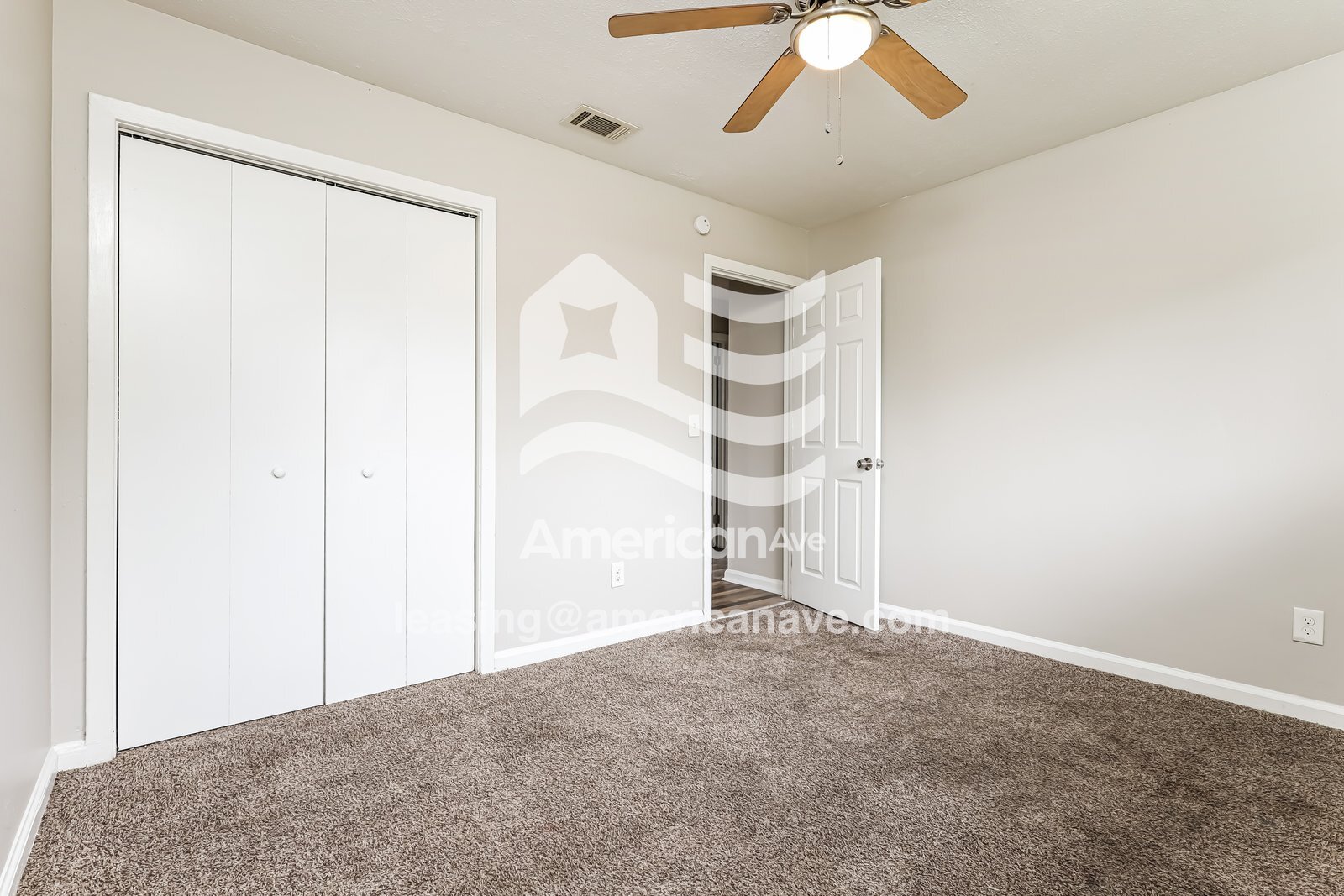 Building Photo - 1033 Quincy Dr