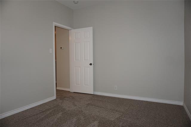 Building Photo - 2537 Creek Villas Dr