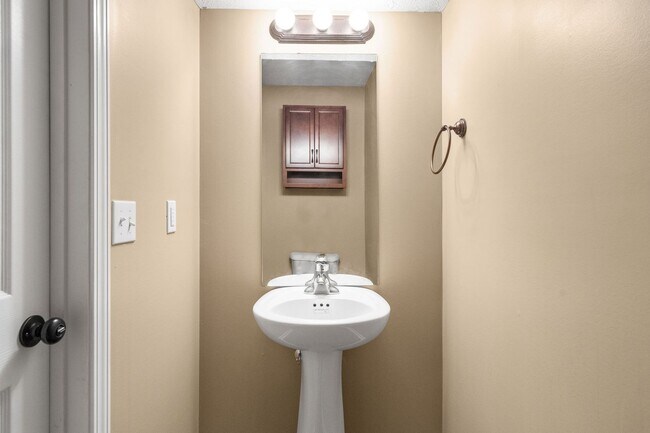 Building Photo - 309 Rowand Ct