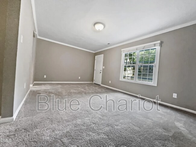 Building Photo - 311 Burnette St