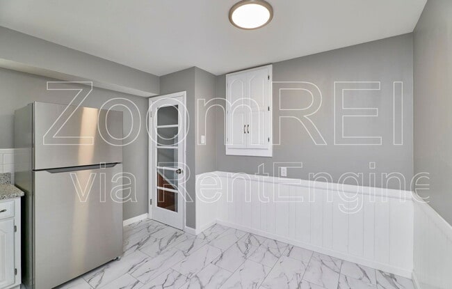 Building Photo - 3608 St Cosmas Ln