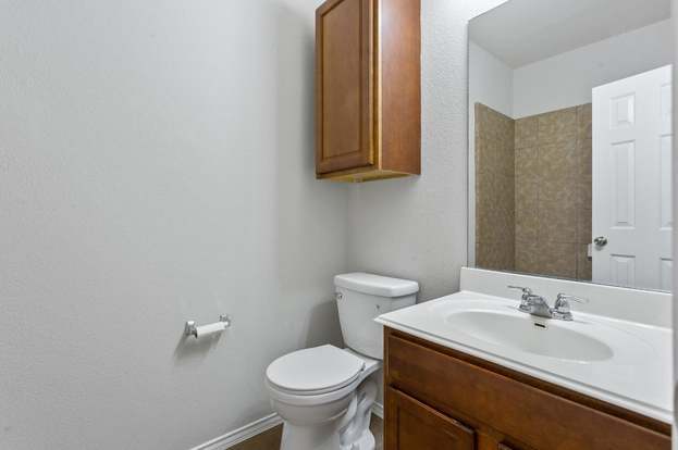 Building Photo - 20725 Mead Bend