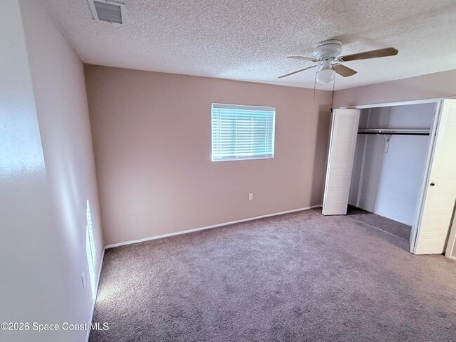 Building Photo - 135 S Suzanne Ct