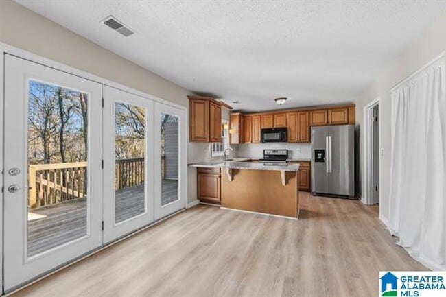 Building Photo - 753 Cahaba Manor Trail