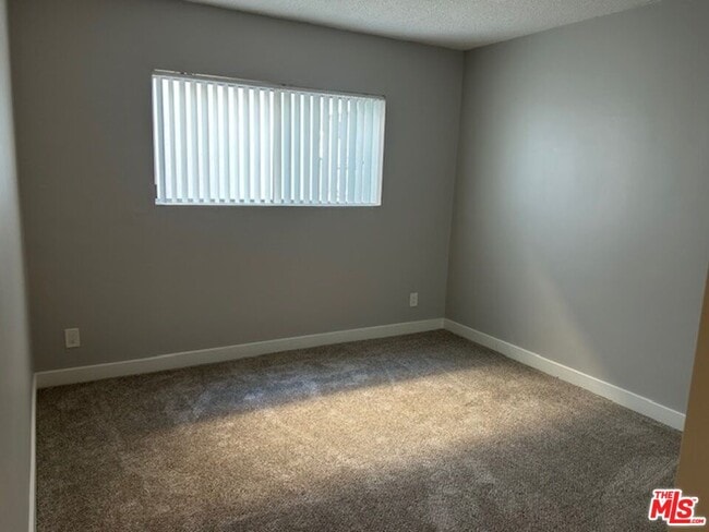 Building Photo - 12766 Pacific Ave