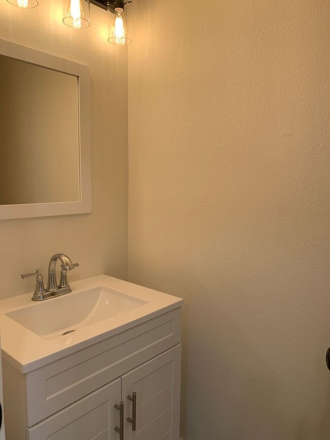 Building Photo - Mountain escape in Paradise!!