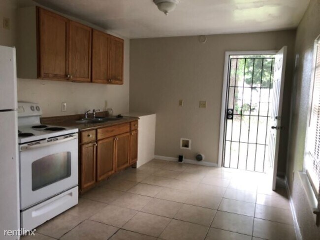 Building Photo - 2 br, 1 bath House - 2310 Pal