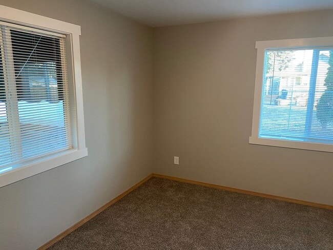Building Photo - The Perfect Match for Your Lifestyle-Priva...