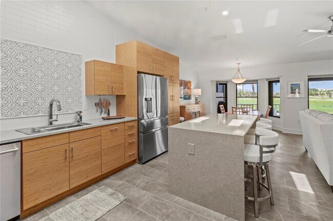 Building Photo - 2377 Harbour Oaks Dr