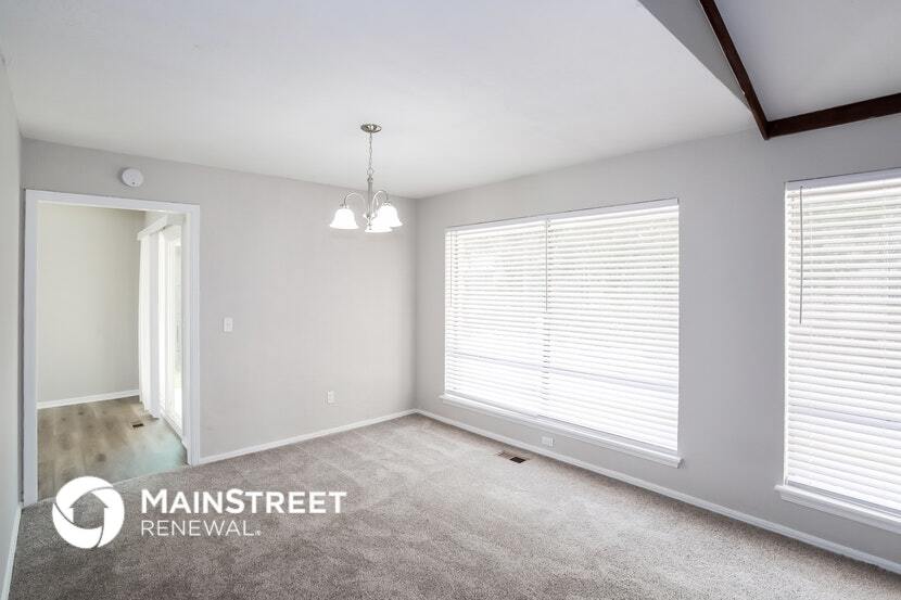 Building Photo - 3800 NW 125th St