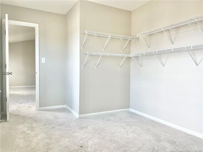 Building Photo - 620 Rose Mallow Dr