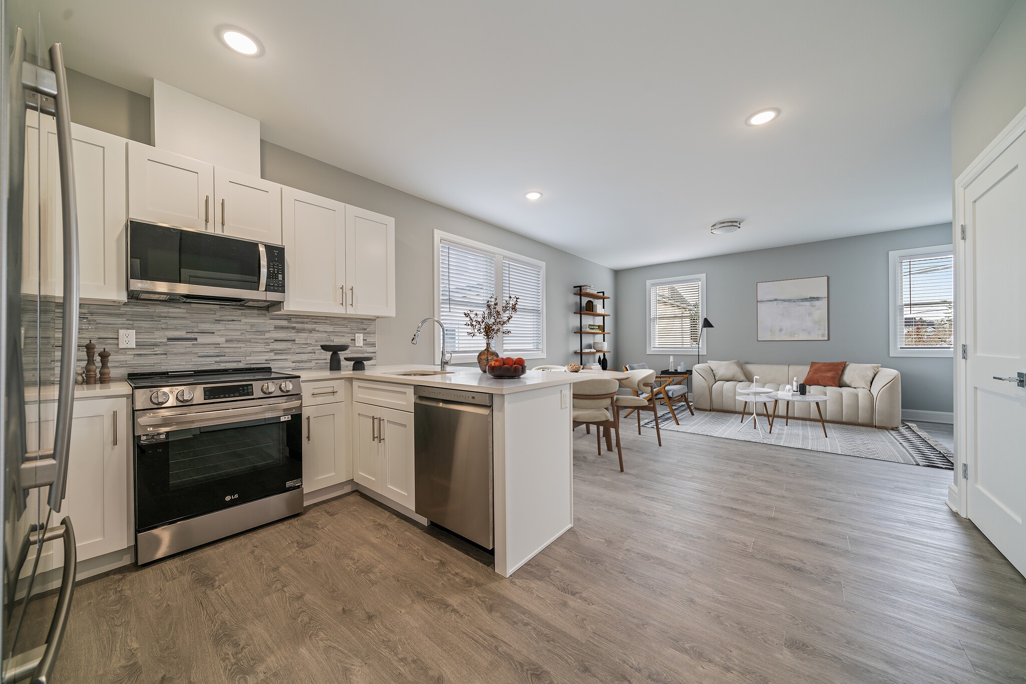 Kitchen/Living - 265 Main St