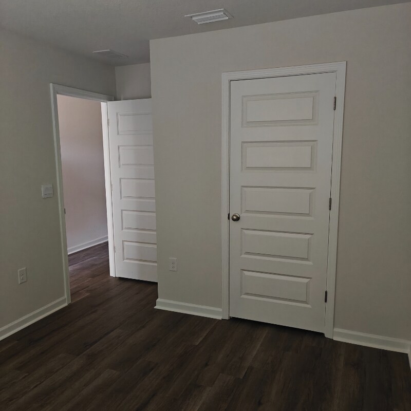 Building Photo - 6281 Firefly Dr