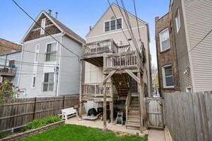 Back porch - 3636 N Hermitage Ave