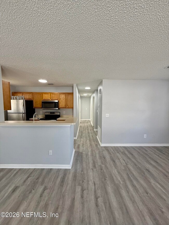 Building Photo - 3674 Honeydew Ln