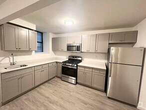 Building Photo - 2 bedroom in BRONX NY 10456