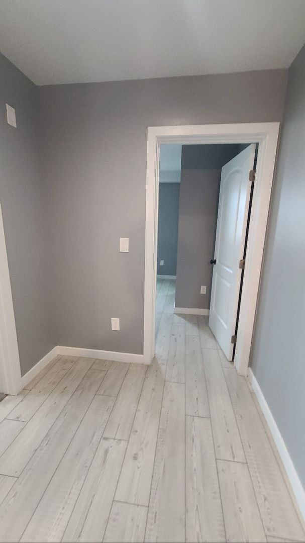 Building Photo - 32(839)