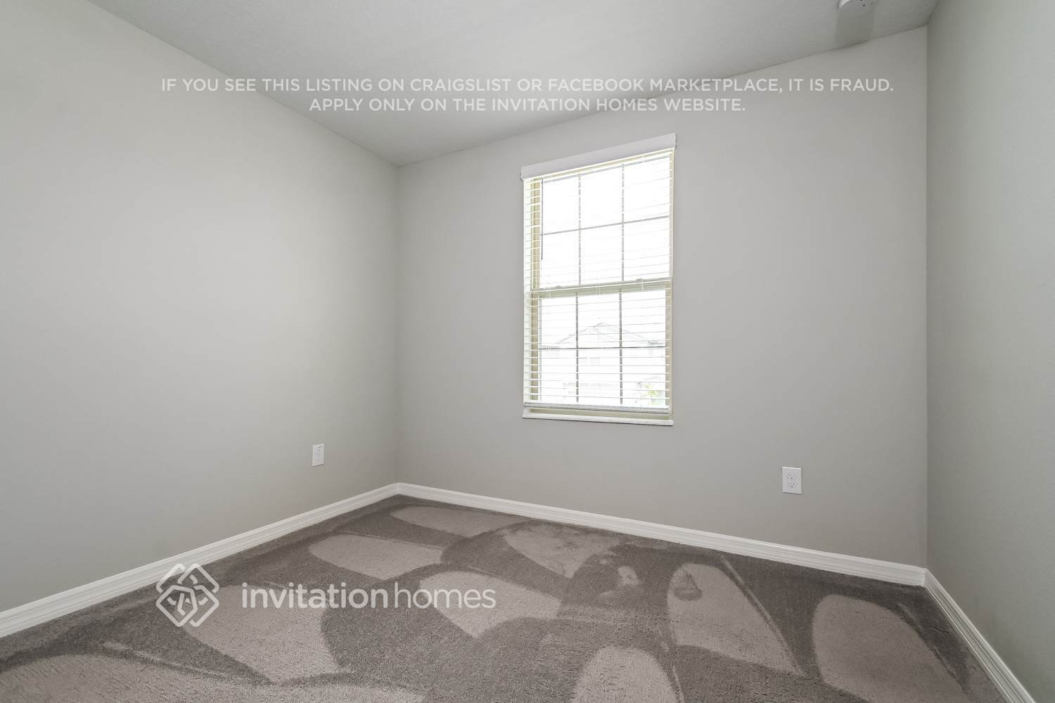 Building Photo - 2215 Jungle Dr