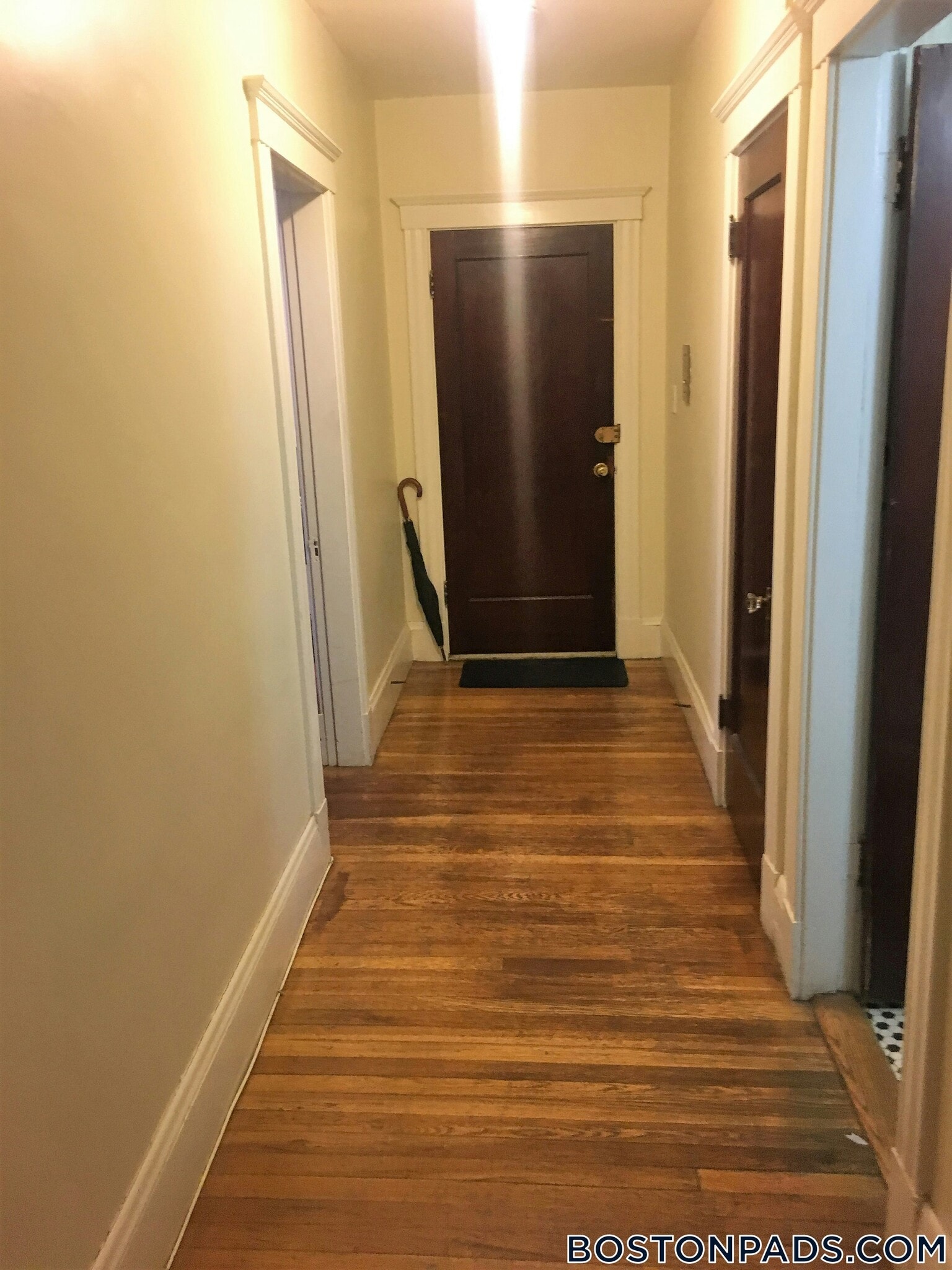 Building Photo - 349 Pleasant St