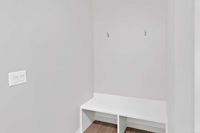 Building Photo - The Bookcliff: Chic 1-Bedroom Retreat: Sop...