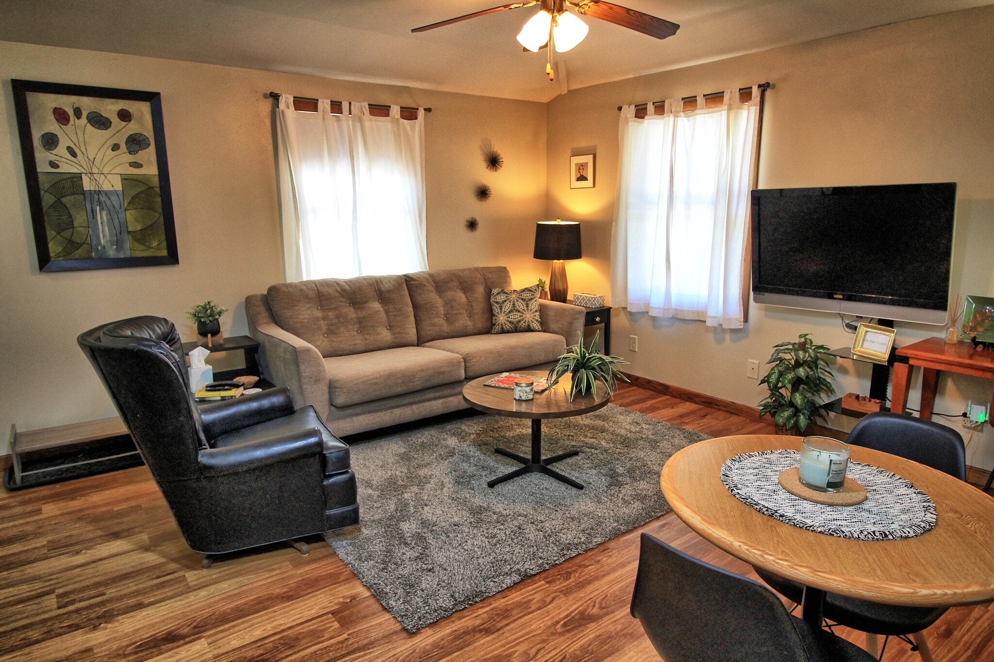 Building Photo - 12049 W Grange Ave