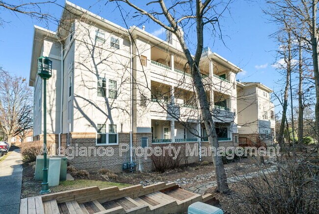 Building Photo - 12024 Taliesin Pl