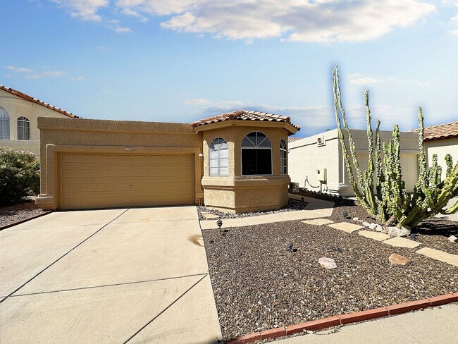 Building Photo - Coming Soon! Scottsdale Home 3/2 Bed/Bath - Available Now!