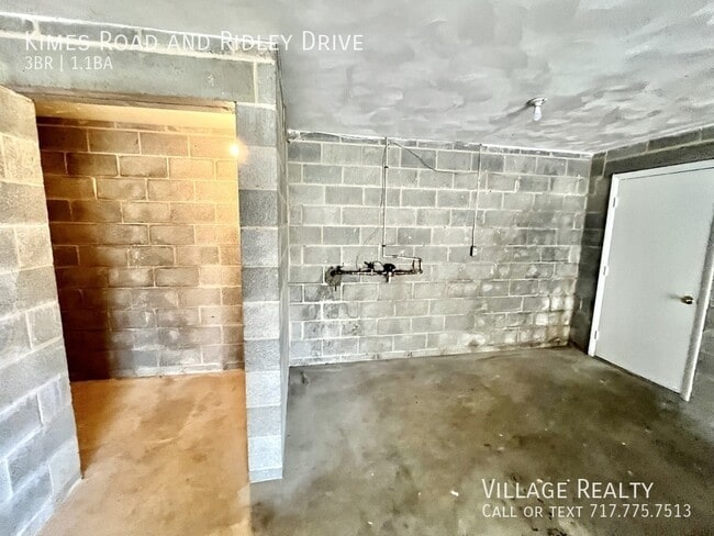 Building Photo - 1953 Kimes Rd