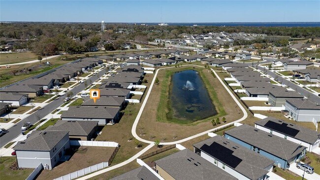 Building Photo - 1485 Effra Wy